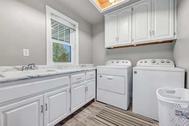 2004 LEDGEVIEW ROAD, De Pere, WI 54115