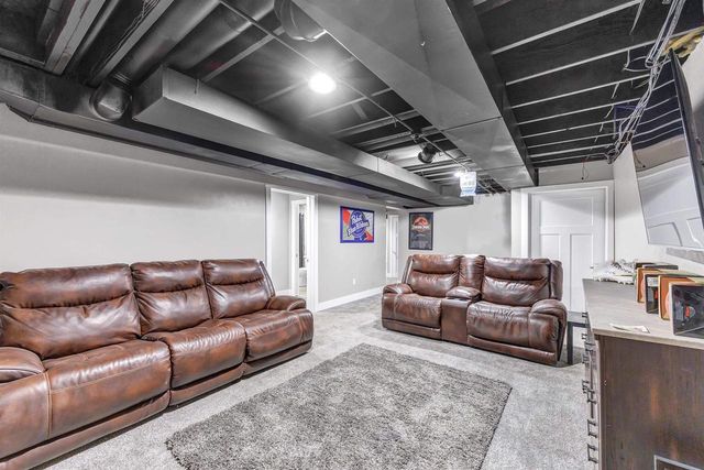 2004 LEDGEVIEW ROAD, De Pere, WI 54115
