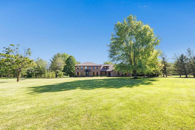 2004 LEDGEVIEW ROAD, De Pere, WI 54115