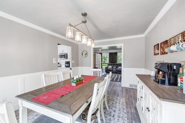 2004 LEDGEVIEW ROAD, De Pere, WI 54115