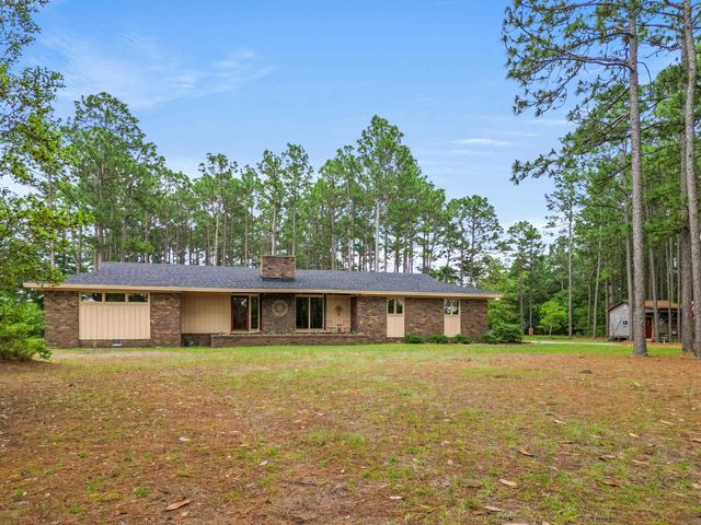 1735 Pine Level Dr., Loris, SC 29569
