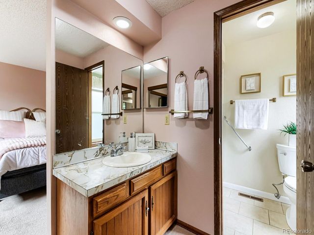 9295 W 92nd Ave, Broomfield, CO 80021