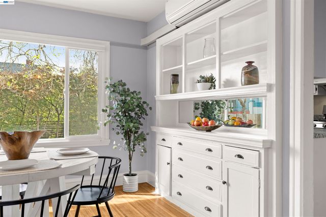 931 Bancroft Way, Berkeley, CA 94710