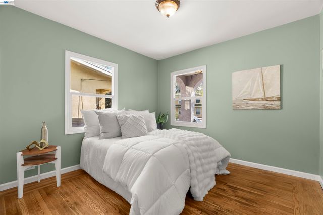 931 Bancroft Way, Berkeley, CA 94710