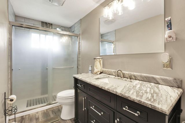 5042 Lindora Drive, Columbus, OH 43232