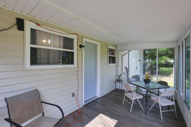 5042 Lindora Drive, Columbus, OH 43232