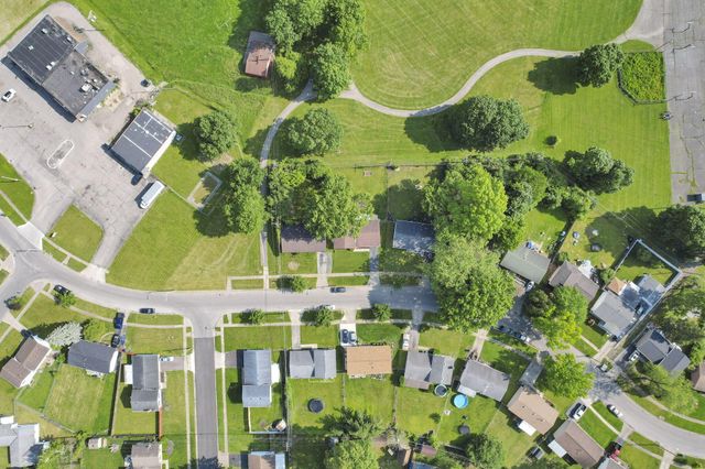 5042 Lindora Drive, Columbus, OH 43232