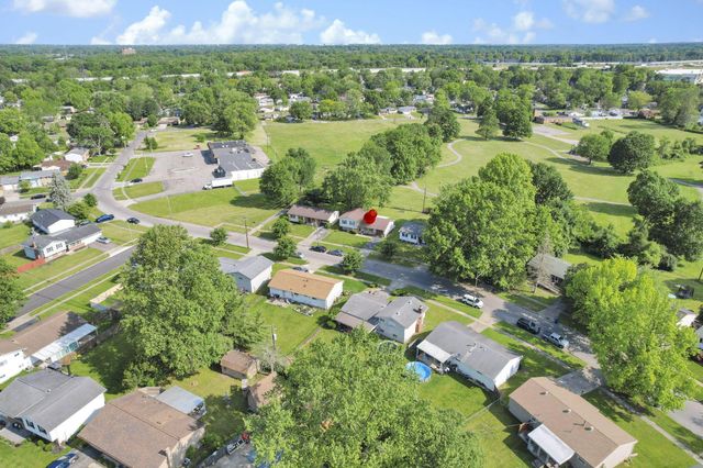 5042 Lindora Drive, Columbus, OH 43232