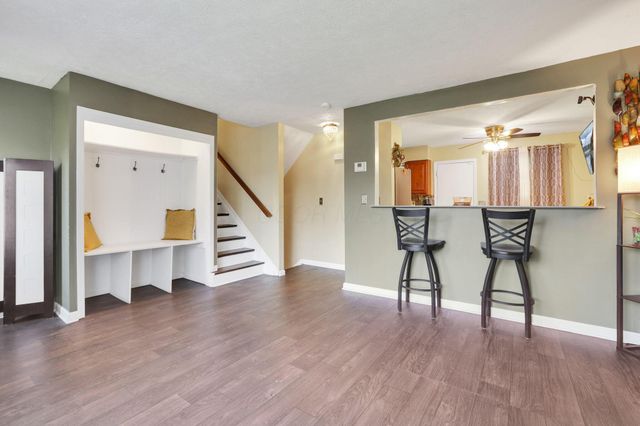 5042 Lindora Drive, Columbus, OH 43232