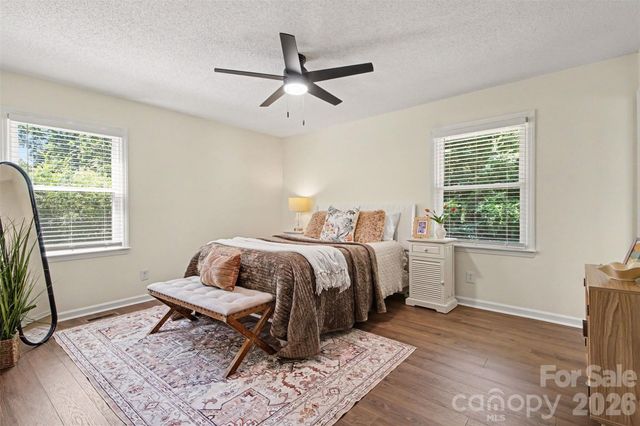 8319 Vagabond Road, Charlotte, NC 28227