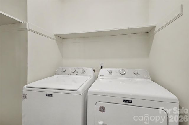 8319 Vagabond Road, Charlotte, NC 28227