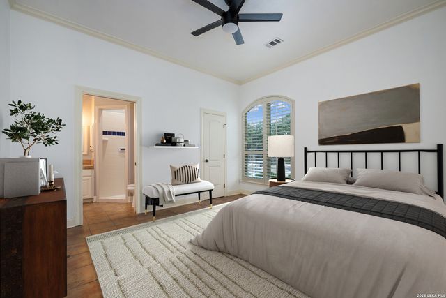 29755 No Le Hace, Fair Oaks Ranch, TX 78015