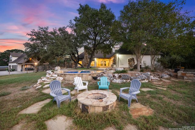 29755 No Le Hace, Fair Oaks Ranch, TX 78015