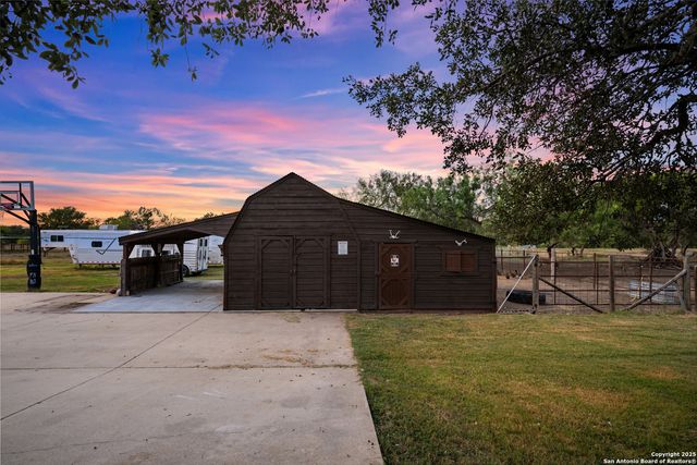 29755 No Le Hace, Fair Oaks Ranch, TX 78015