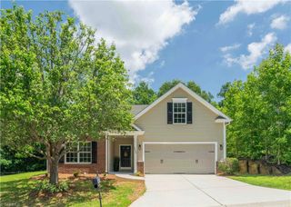4320 Glenmore Creek Drive, Winston-salem, NC 27107