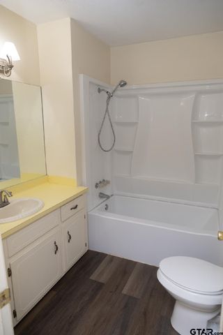 12991 N Pointe Rd, Winona, TX 75792