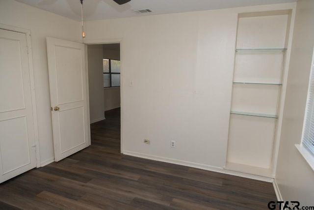 12991 N Pointe Rd, Winona, TX 75792