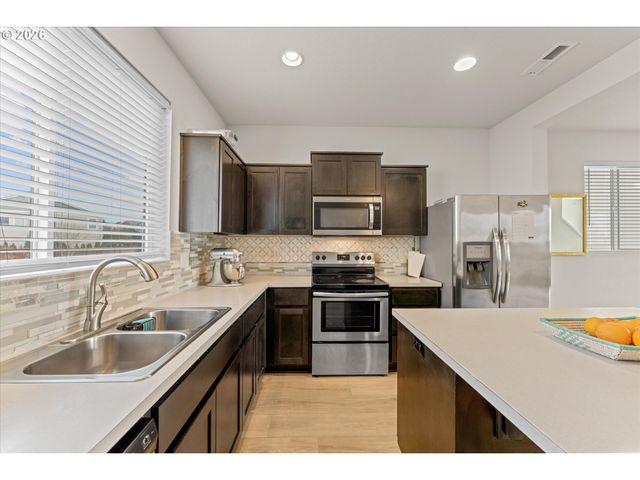 17299 Nw SHACKELFORD Rd, Portland, OR 97229