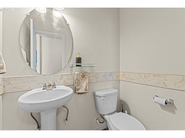 17299 Nw SHACKELFORD Rd, Portland, OR 97229