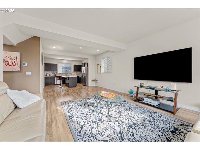 17299 Nw SHACKELFORD Rd, Portland, OR 97229