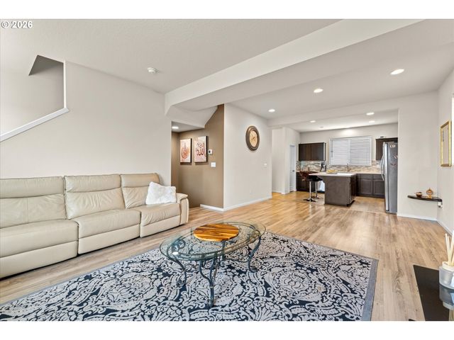 17299 Nw SHACKELFORD Rd, Portland, OR 97229