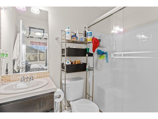 17299 Nw SHACKELFORD Rd, Portland, OR 97229