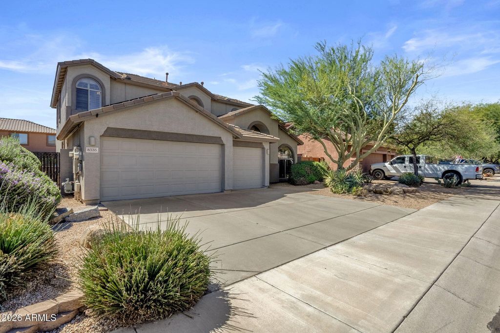 8335 W MOLLY Lane, Peoria, AZ 85383 — exterior