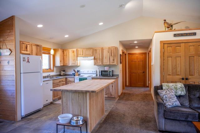 W5340 19th Street, Necedah, WI 54646