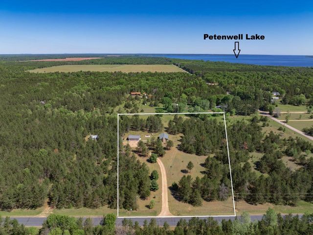 W5340 19th Street, Necedah, WI 54646