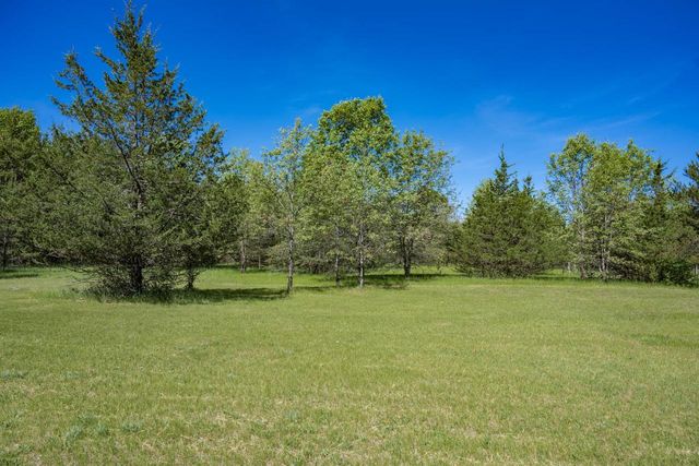 W5340 19th Street, Necedah, WI 54646