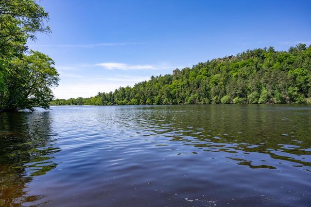 W5340 19th Street, Necedah, WI 54646