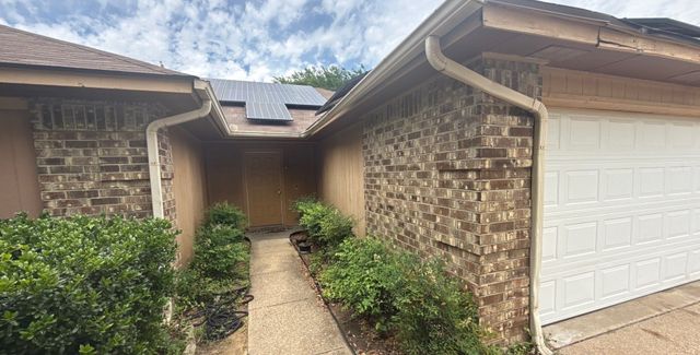 914 Larue Drive, Cedar Hill, TX 75104