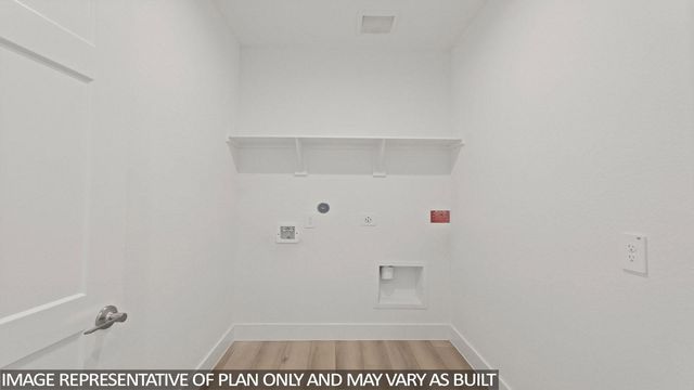 433 Summerset Landing Court, Conroe, TX 77304