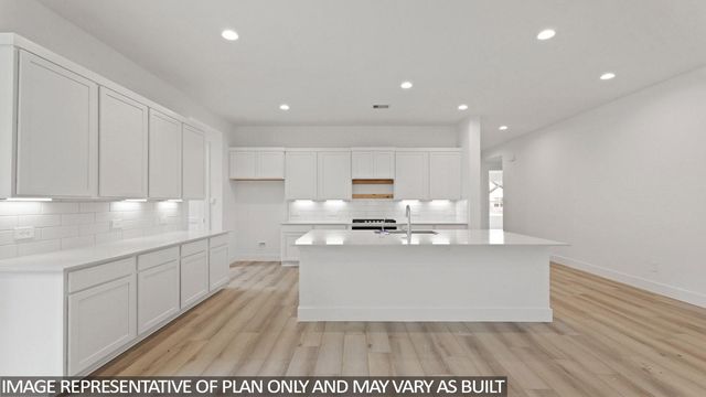 433 Summerset Landing Court, Conroe, TX 77304