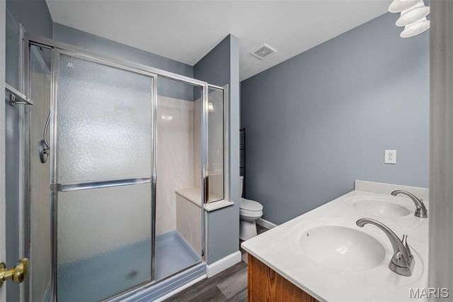 3005 Homefield Winds Court, O'fallon, MO 63366