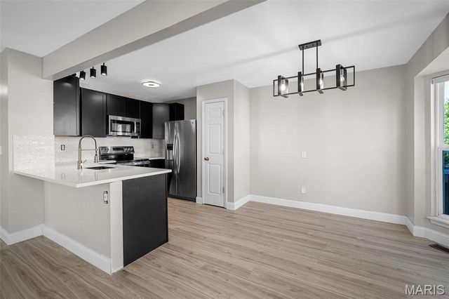3005 Homefield Winds Court, O'fallon, MO 63366