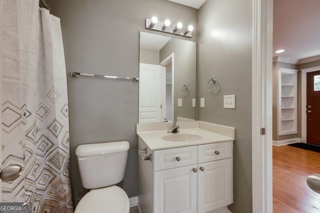 490 Barnett Shoals Road APT 416, Athens, GA 30605