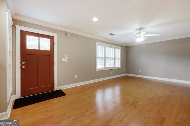 490 Barnett Shoals Road APT 416, Athens, GA 30605