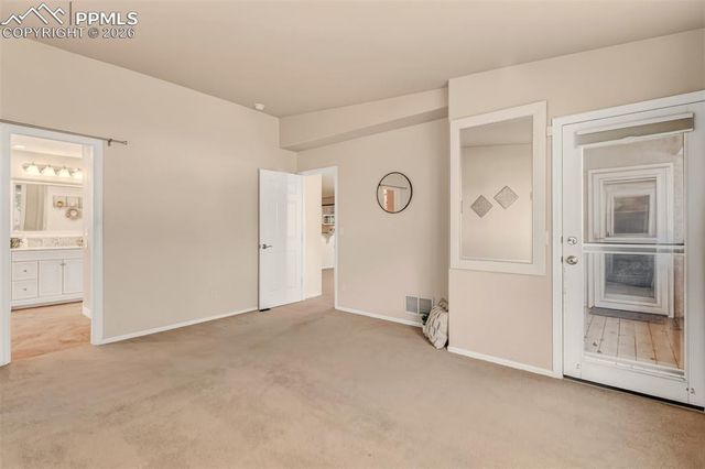 150 Luxury Lane, Colorado Springs, CO 80921