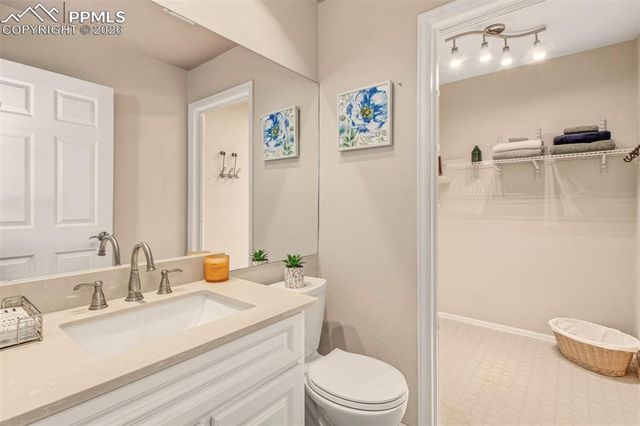 150 Luxury Lane, Colorado Springs, CO 80921