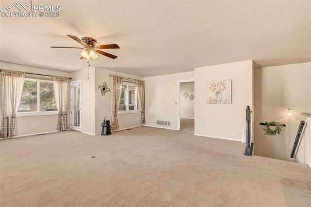 150 Luxury Lane, Colorado Springs, CO 80921