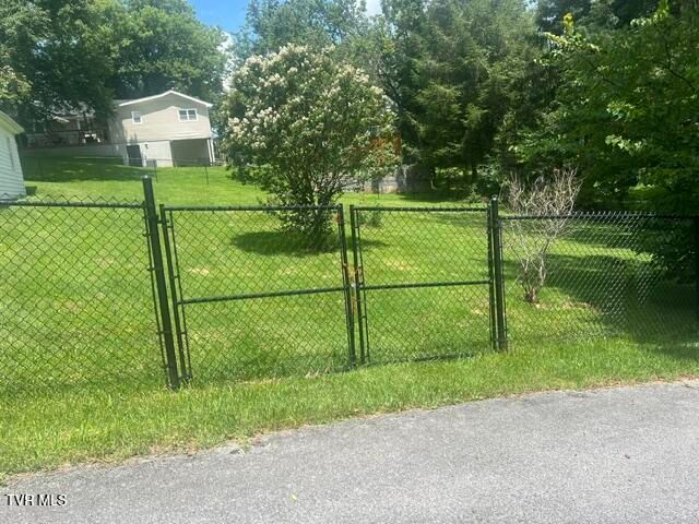235 Akard Street, Bristol, TN 37620