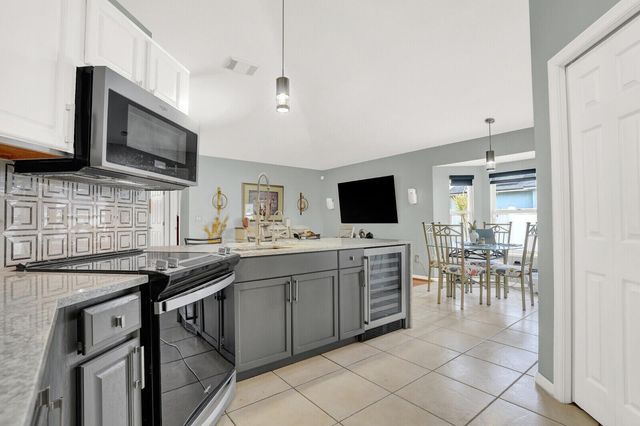 3941 SW Kabane Street, Port St. Lucie, FL 34953