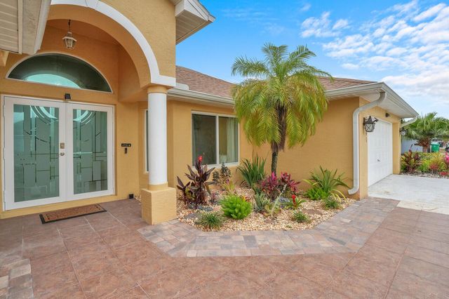 3941 SW Kabane Street, Port St. Lucie, FL 34953