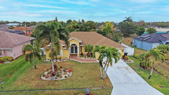 3941 SW Kabane Street, Port St. Lucie, FL 34953