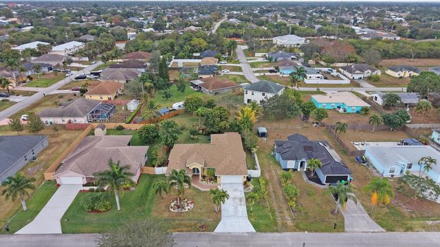 3941 SW Kabane Street, Port St. Lucie, FL 34953
