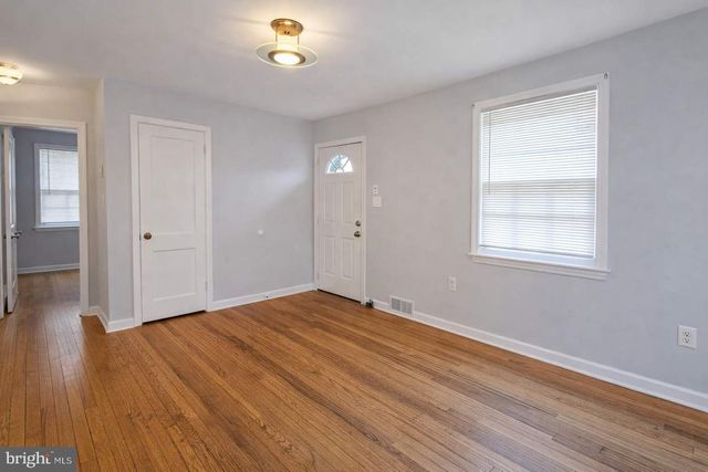 9204 51ST AVE, College Park, MD 20740