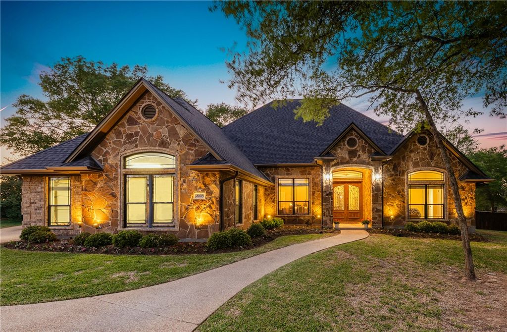 2005 Old May Court, College Station, TX 77845 — photo 2