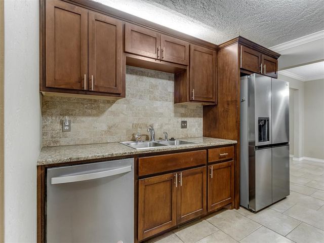 1515 Charles Street, Norman, OK 73069