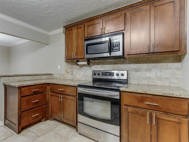 1515 Charles Street, Norman, OK 73069